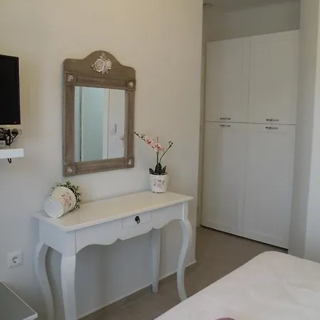 Eleni Boutique Apartment Líndos