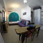Eleni Boutique דירה *